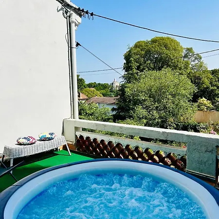 Des Chenes Proche Avignon Villa *